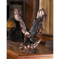 #13820 Eagle In Flight Statue